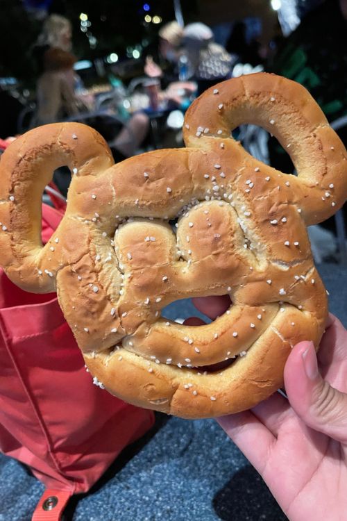 best Disneyland food: Mickey Pretzel