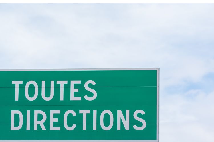 french phrases for travel: toutes directions