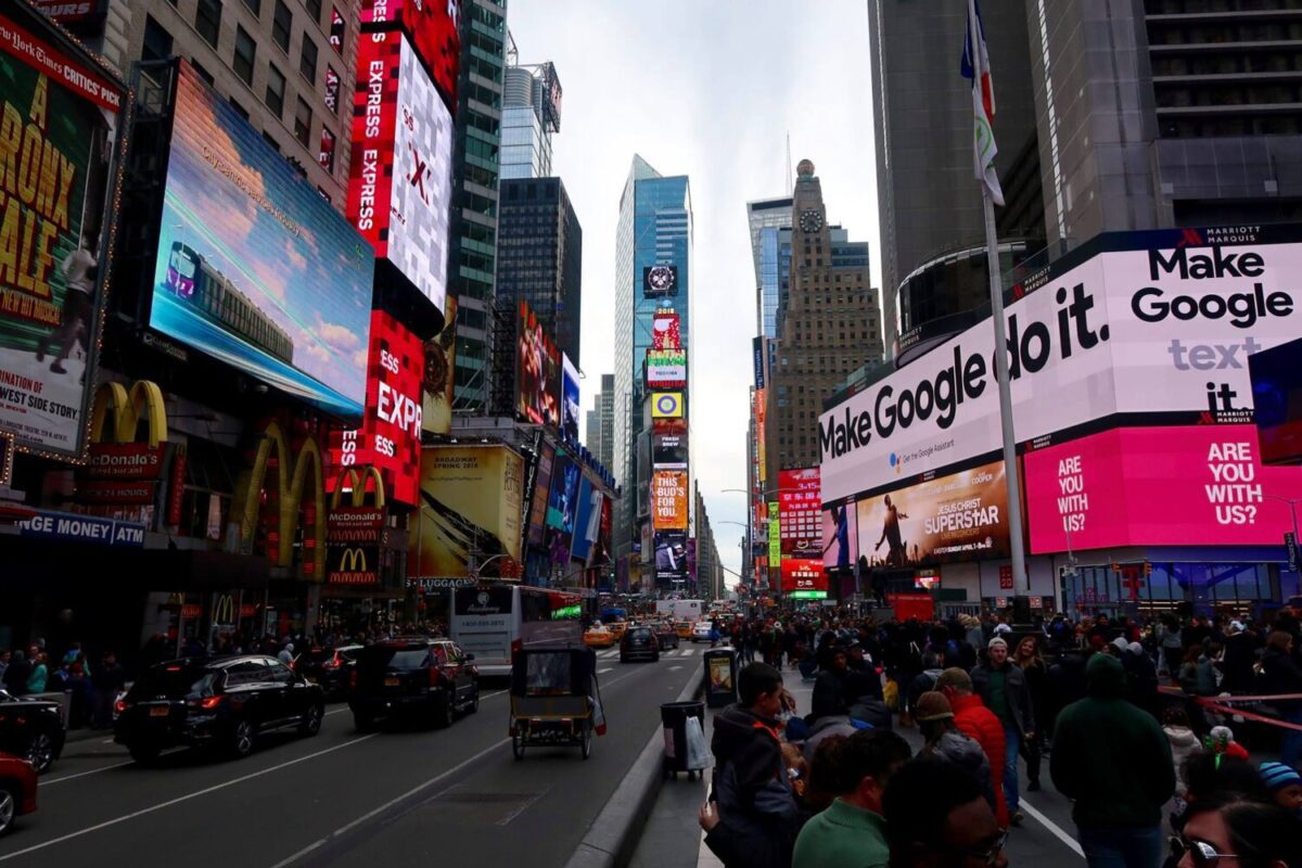 things to do in new york city: times square