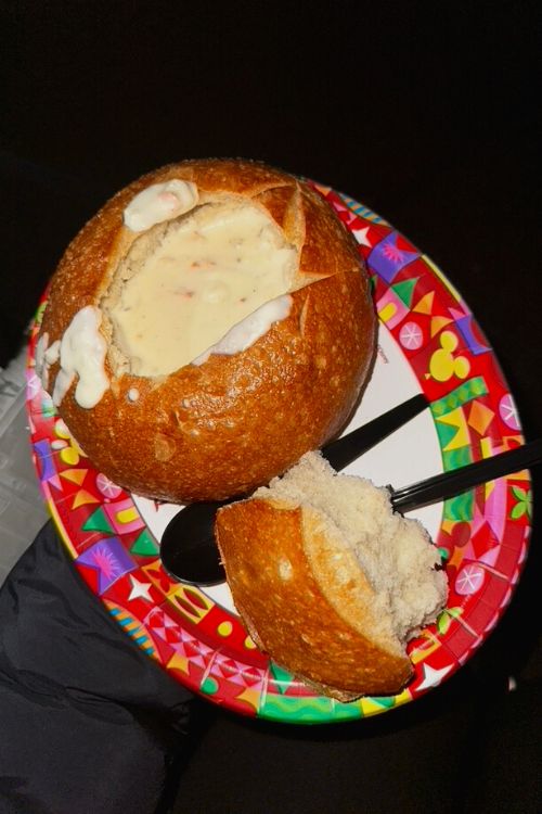 clam chowder bread bowl at cafe orleans