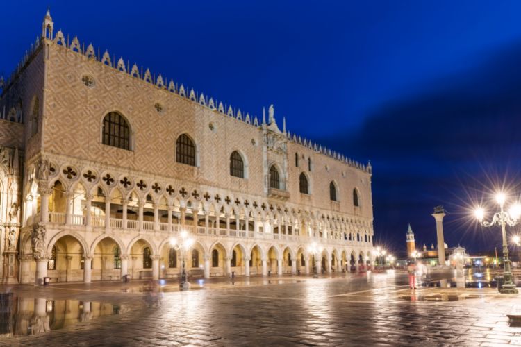 stunning view of venice dodge palace