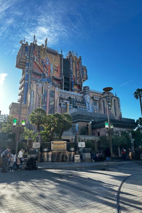 Guardians Of The Galaxy Mission: Breakout Ride outside 