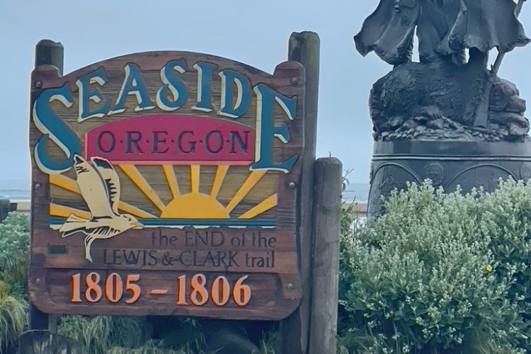 Seaside Oregon Beach sign