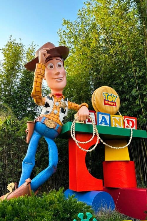 woody toy story statue in toy story land in disney world